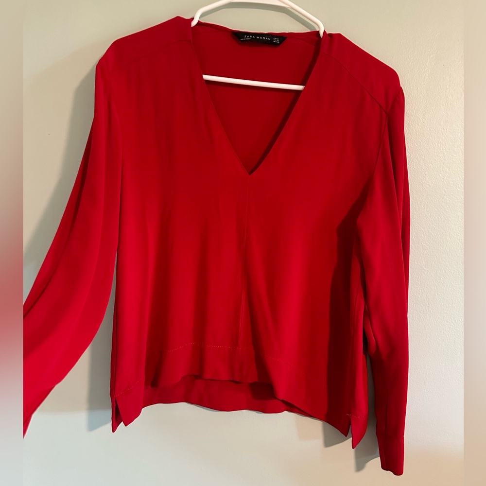 Zara Woman Womens Long Sleeves Shirt Pullover V Neck Plain Red M